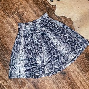 SNAKE PRINT SHORTS